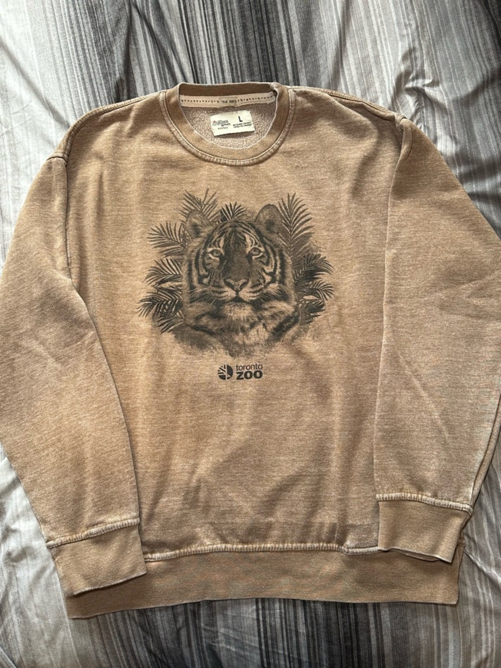 Vintage Toronto Zoo Tiger Crewneck Sweater Mens Size Large